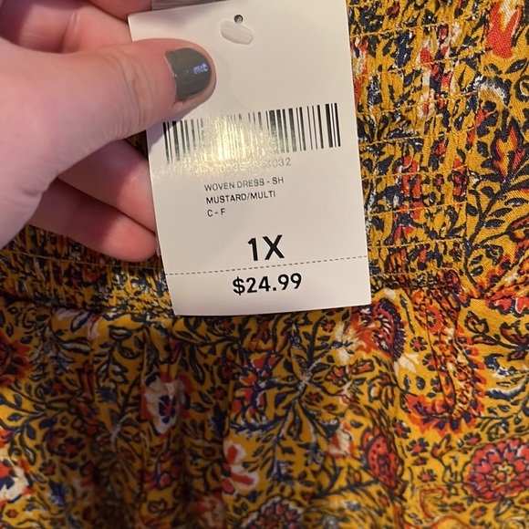 Patterned dress - Picture 3 of 3